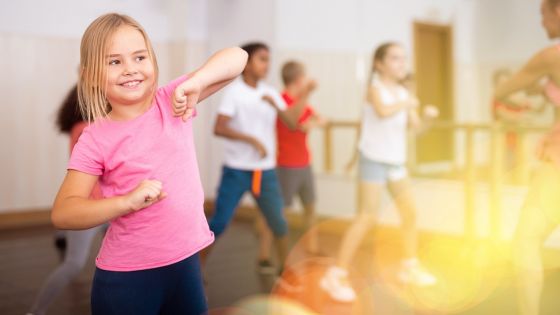 ROZTAŃCZONE MALUCHY - poranki z mini disco